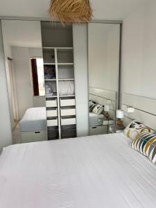 Appartements La Fregate - appartement a 100 m de la plage : photos des chambres