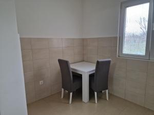 Apartman Tološi