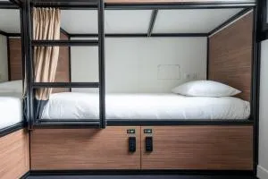 Beau M Paris - Женнвільє