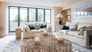 1 The Strand - Thurlestone