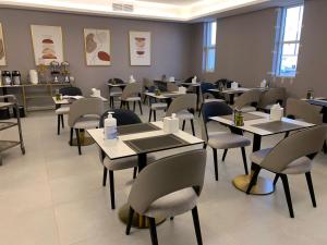 Smayah Residence Hotel - Riyadh Convention & Exhibition center