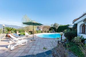 Villa Renetta with Swimming pool and parking