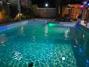 Palazzo 1 HotSpring,3Bedrooms 35to40pax, Pansol Calamba