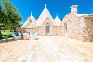 Trullo Zese con Piscina Privata