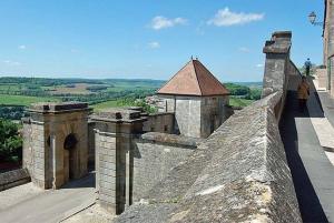 Appartements appartement proche des remparts : photos des chambres