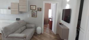 VALERIA'S HOUSE