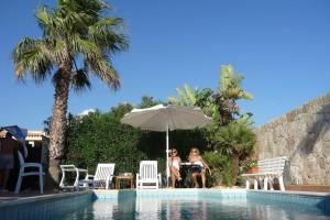 Villa Pino with exclusive private pool only 50m from the beach