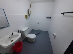 XHQ Home Stay - BayView B-9-1