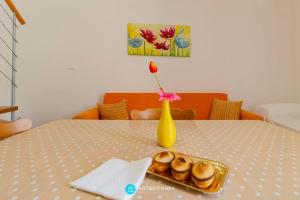 CENTRAL SQUARE - San Foca