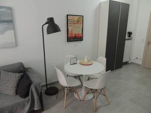Downtown Cozy Studio