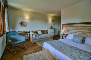 Deluxe Double Room with Bath room in Manoleva House