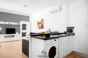 Platea Cervantes, Centro Histórico by AlohaMálaga