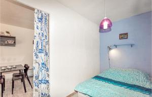 Appartements Awesome apartment in Amelie Les Bains Palal with 1 Bedrooms : photos des chambres