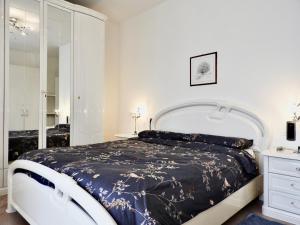 Sole tra i pini - foresteria lombarda