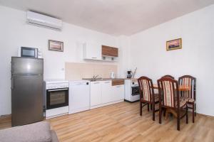 House Stone Curlew 6