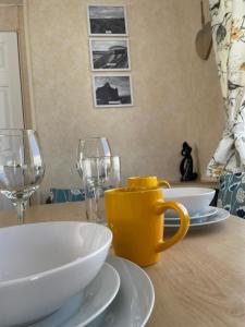 No. 1 Family Caravan at Golden Gate Holiday Centre, Sleeps 6