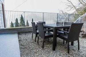 One-Bedroom Apartment with Garden - Split Level room in Residenza Luigina
