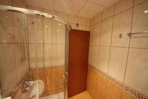 Menada Green Hills Apartments