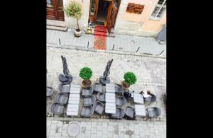 Apartment on Staroyevreyska 26