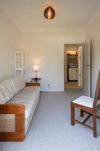 Central Coast-Spacious House 5 minutes drive to beach