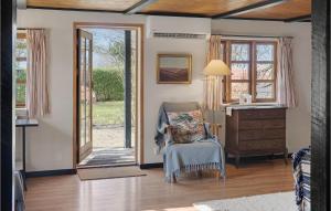 2 Bedroom Nice Home In Harpelunde