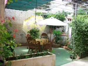 Room in Nerezine with balcony, Wifi 4827-5 - Osor