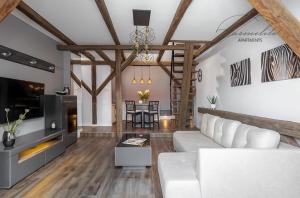 Spacious sky Carmelite apartment