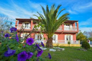 Giannis and Fridas Garden Corfu Greece