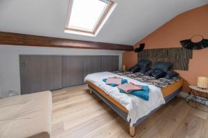 Appartements ⟬Cosy Blum 63⟭ Charmant et Accueillant ⁕Mansarde⁕ : photos des chambres