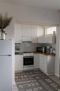 Viihtyisä yksiö lähellä palveluita. (Himos 7,9 km)