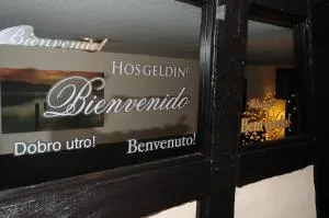 莎姆布尔格霍夫宾馆 - 巴特皮尔蒙特