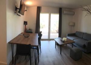 Appartements Residence Fiori di Cala Rossa : photos des chambres