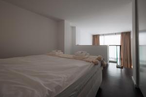 SKAU Eurovea Duplex Apartment Danube Exclusive View Free Parking