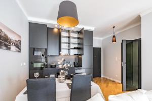 Glow Apartments, Apartamenty Zaspa, Dywizjonu 303