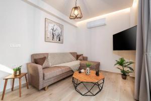 Rosa’s luxury apartment