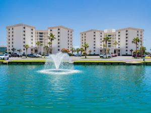 Regency Towers #507 East