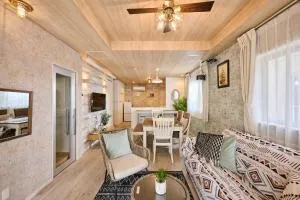 ペンション マカナレアリゾート沖縄 - Ginowan