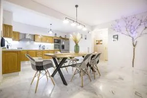 Tree House - Akovítika