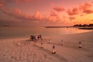 VARU by Atmosphere - PremiumInclusive with Free Transfers