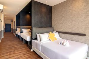 Bagan Suite