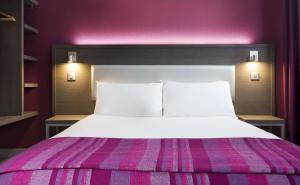 Hotels Hotel des Pavillons : photos des chambres