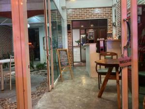 Une Jai Place เรือนอุ่นใจ