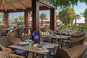 Kyma Suites Beach Hotel