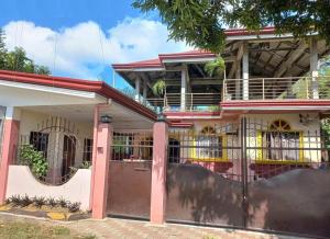 CABRERA GUEST HOUSE exGREEN BAMBOO GUIMARAS