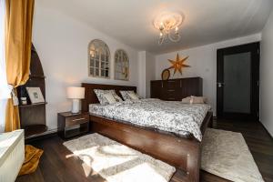 Central apartment with mountain view