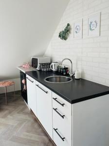 Kameralne studio w zacisznej okolicy