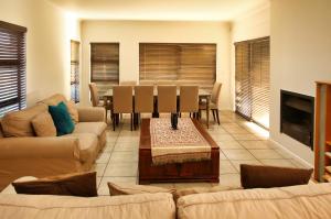 Mulligan, Langebaan, 10-sleeper