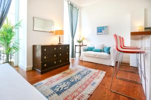 Jumpthe Lull Apartment