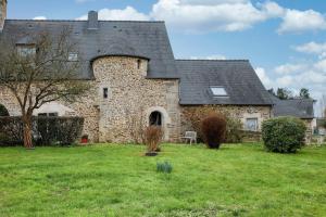 Maisons de vacances Tour des Alleux - Maison de maitre pour 6 : photos des chambres