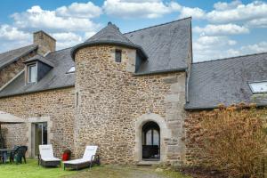 Maisons de vacances Tour des Alleux - Maison de maitre pour 6 : photos des chambres